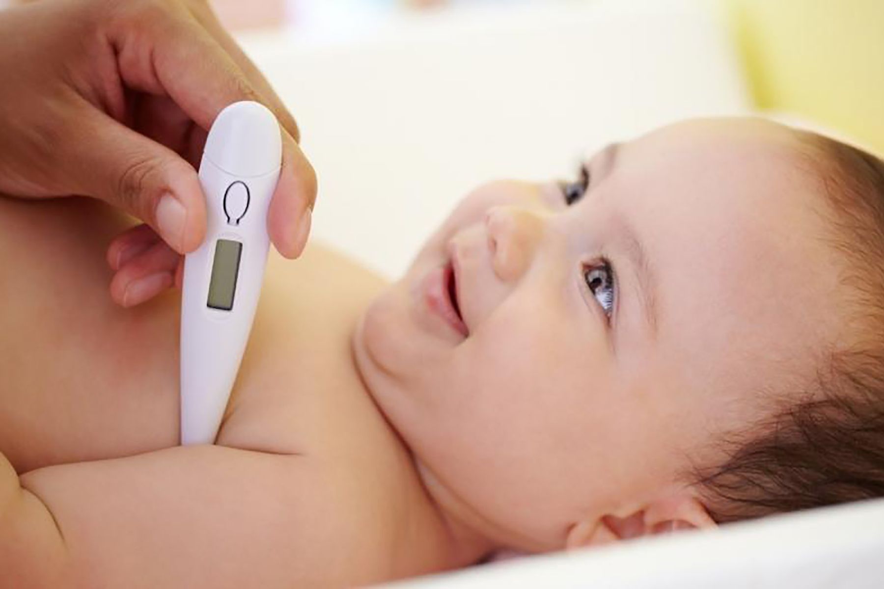 nhiet-do-tre-so-sinh-la-ba0-nhieu